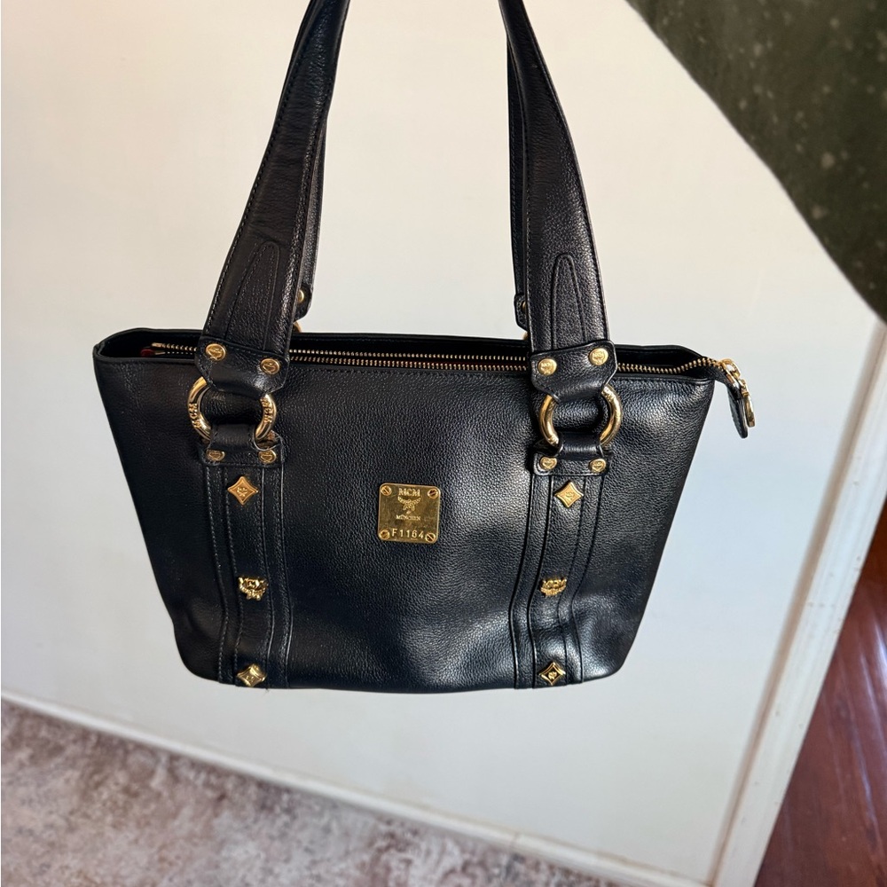 MCM Black Leather Shoulder Bag with Gold Hardware and coin holder bundle kim - Picture 3 of 9